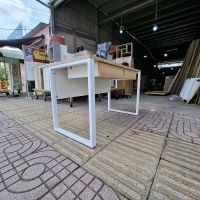 Bàn Làm Việc Chân Sắt BLVCS02.jpg