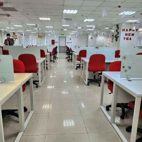 Bàn Làm Việc Chân Sắt BLVCS01