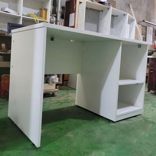 Bàn Làm Việc Gỗ BLVG04.jpg