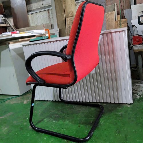 Ghế Chân Quỳ GCQ03.jpg