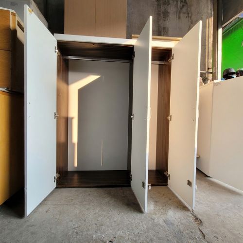 Tủ Áo Gổ TAG01.jpg