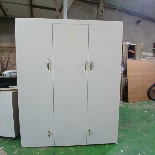 Tủ Áo Gổ TAG01.jpg