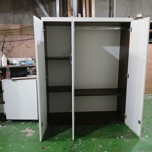 Tủ Áo Gổ TAG01.jpg